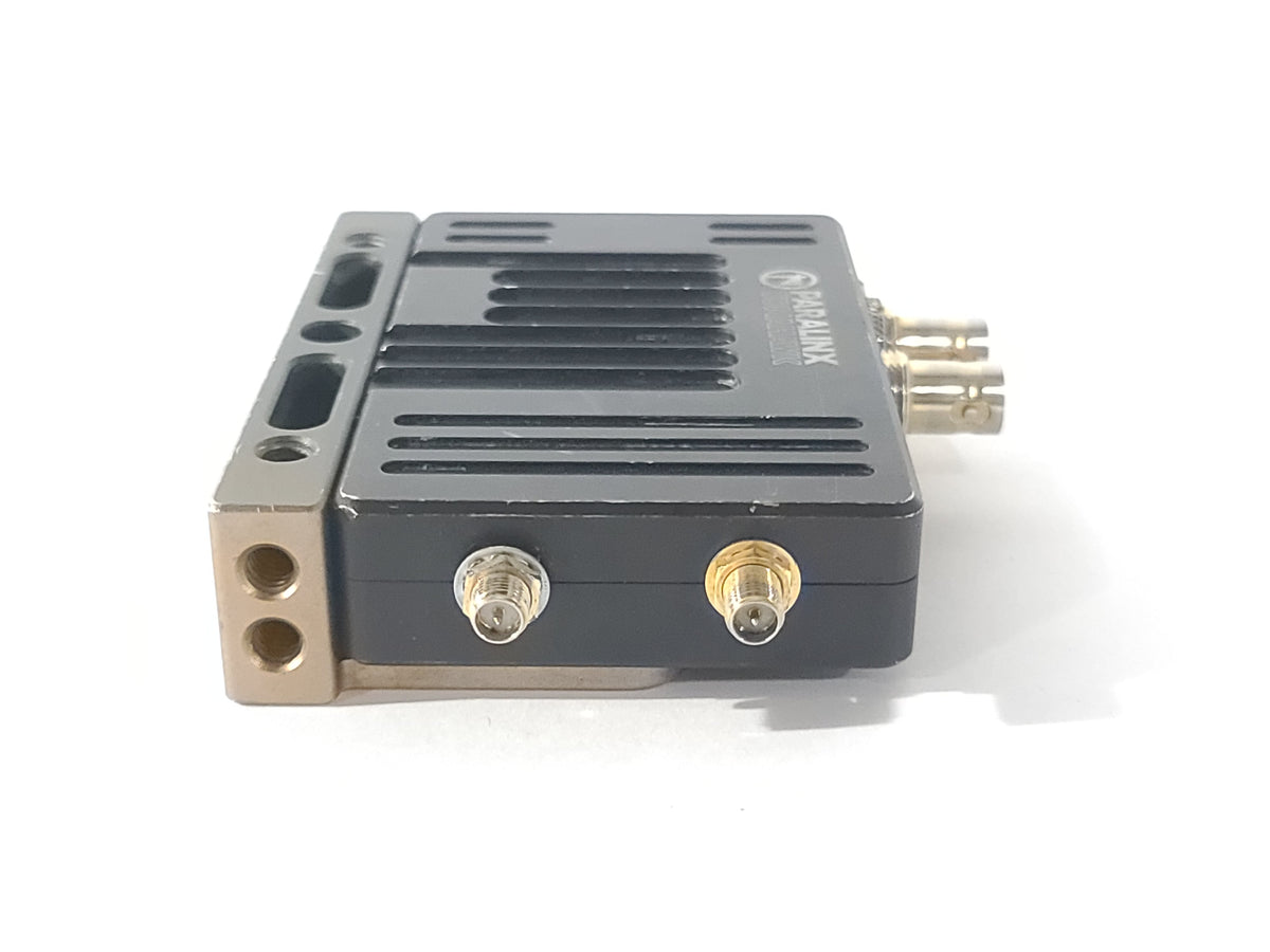 Paralinx Tomahawk 1:2 SDI/HDMI Wireless Transceiver Kit w/ (2) Paralinx UX999R Receivers, UX999T Transmitter, and Accessories