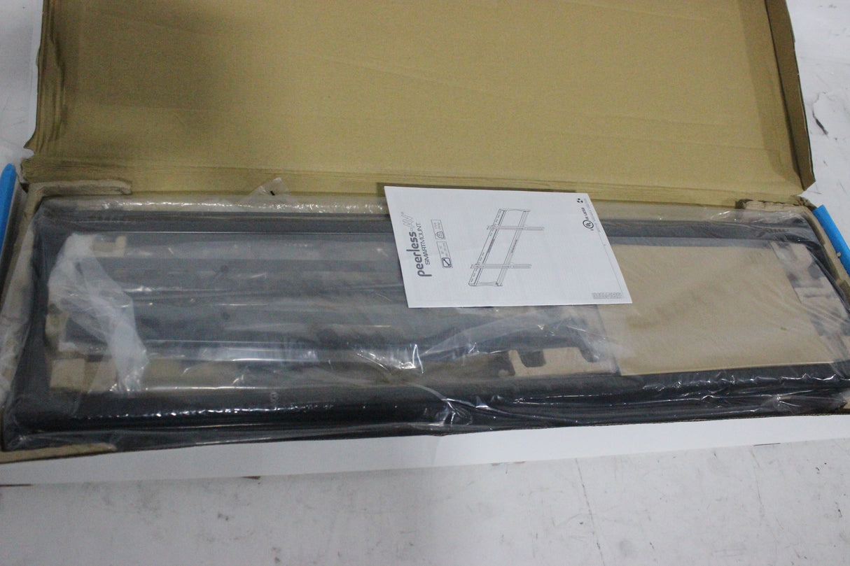 Peerless SF650P SmartMount Universal Flat Wall Mount for 39"-75" Displays in Original Box