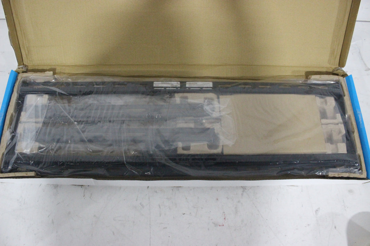 Peerless SF650P SmartMount Universal Flat Wall Mount for 39"-75" Displays in Original Box