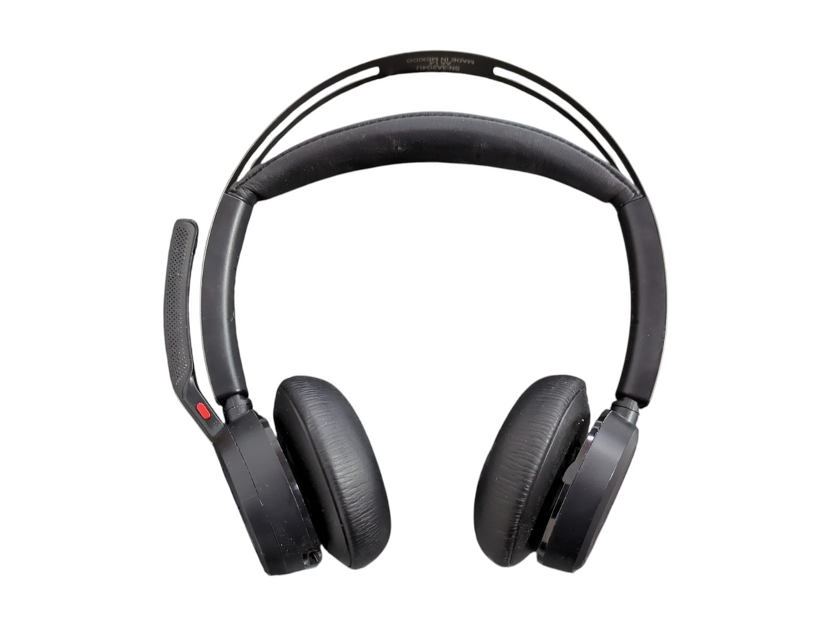 Poly Voyager 4320-M Focus 2 USB-C-C Headset + Charging Stand