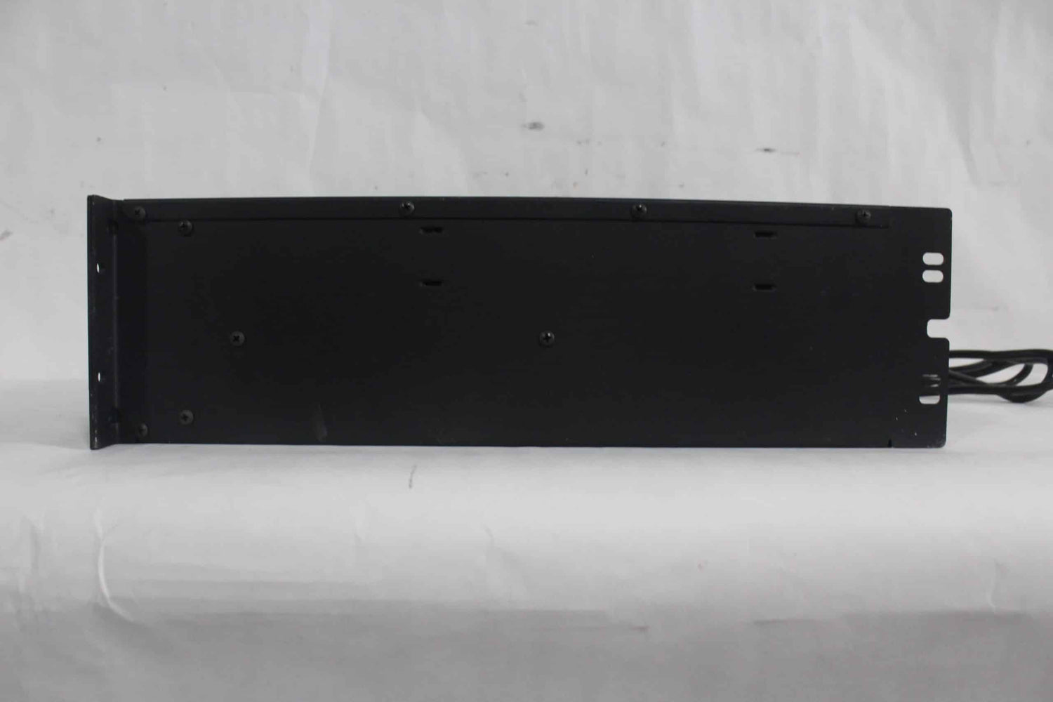 QSC CX6T 2-Channel 2x300W Professional Amplifier