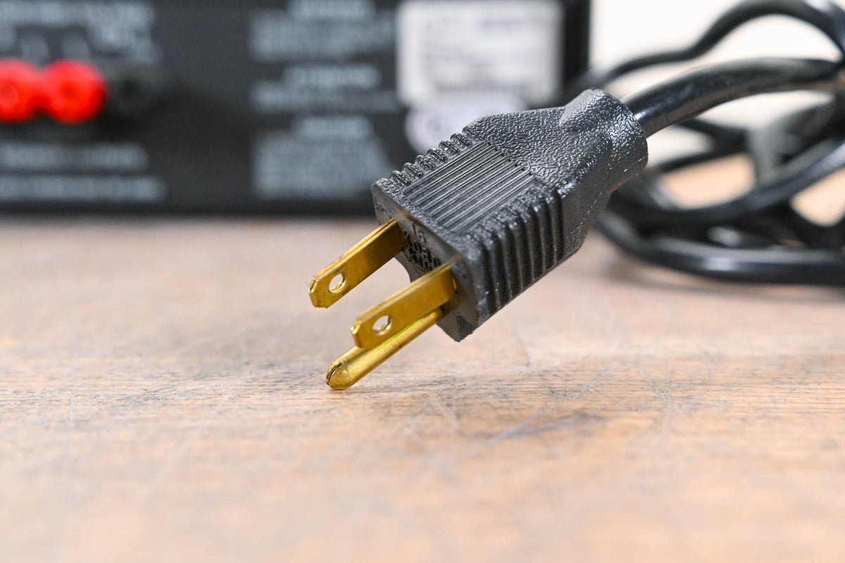 QSC MX-700 - MX Series 2-Channel Professional Stereo Power Amplifier