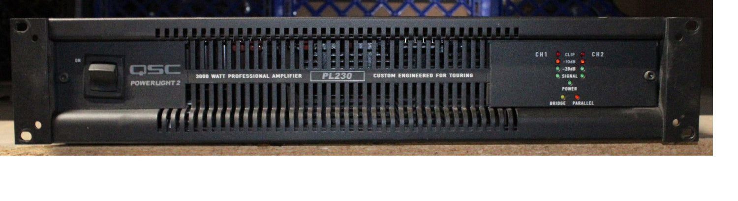 QSC PL230 Powerlight 2 Series Professional Power Amplifiers