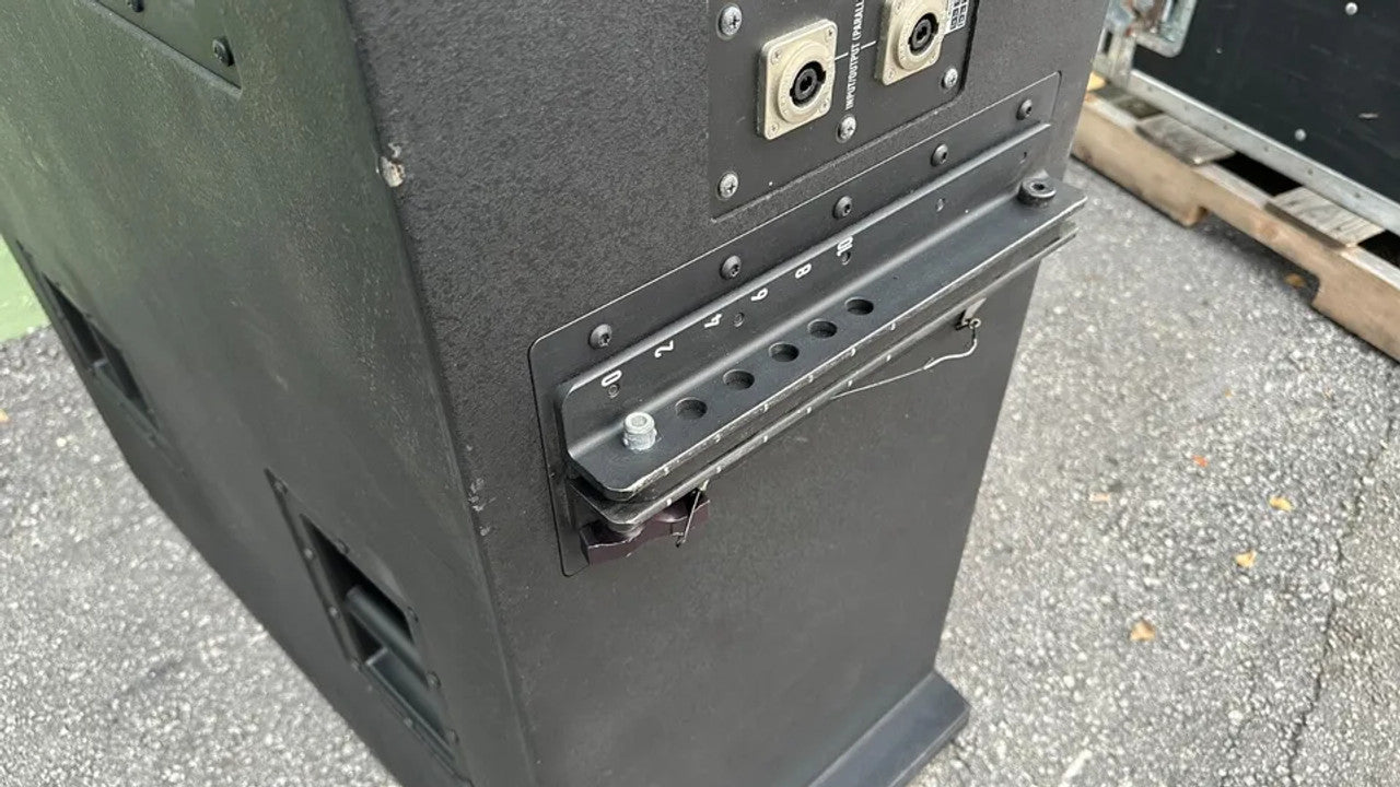 QSC WL218-SW WideLine™ Subwoofer