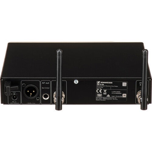 Sennheiser EW-D 835-S (Q1-6) SET Digital Wireless Handheld Microphone System with MMD 835 Capsule (Q1-6: 470 to 526 MHz)