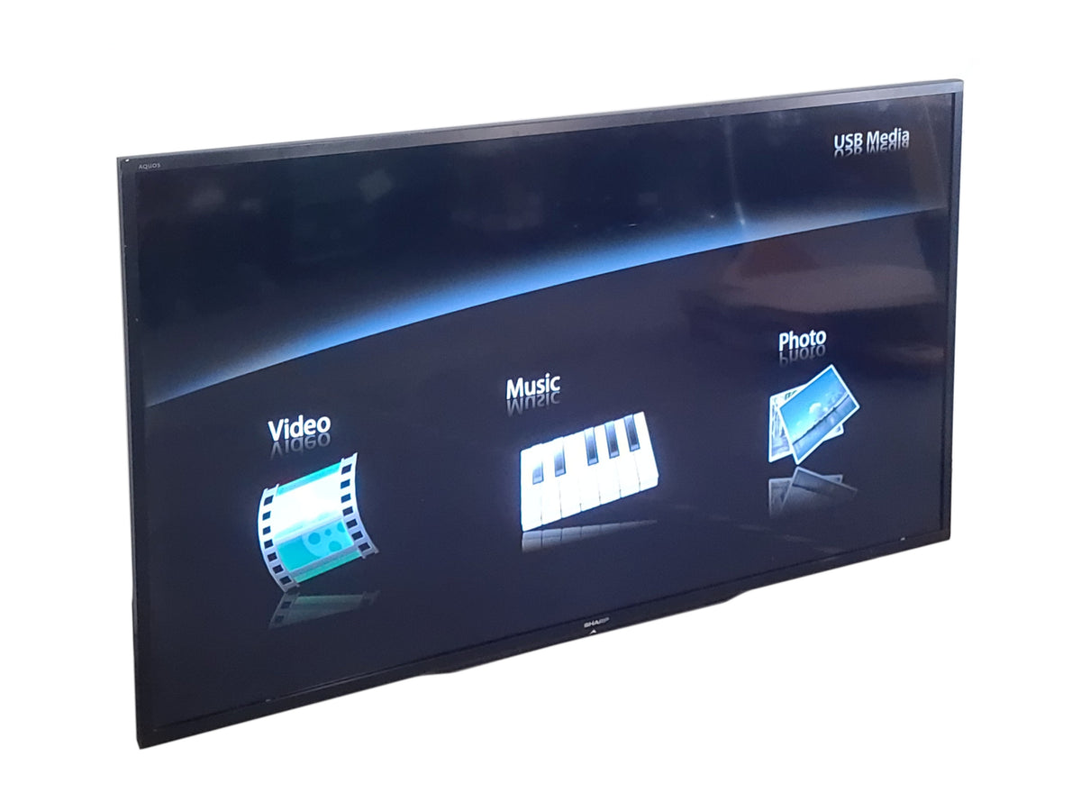 Sharp PN-LE901 90" HD Liquid Crystal LCD TV (FOR PARTS)
