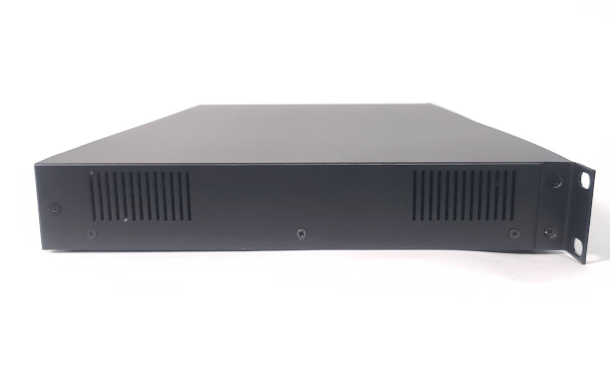 Smart-AVI QuadKVM Quadruple View KVM Switch in Original Box