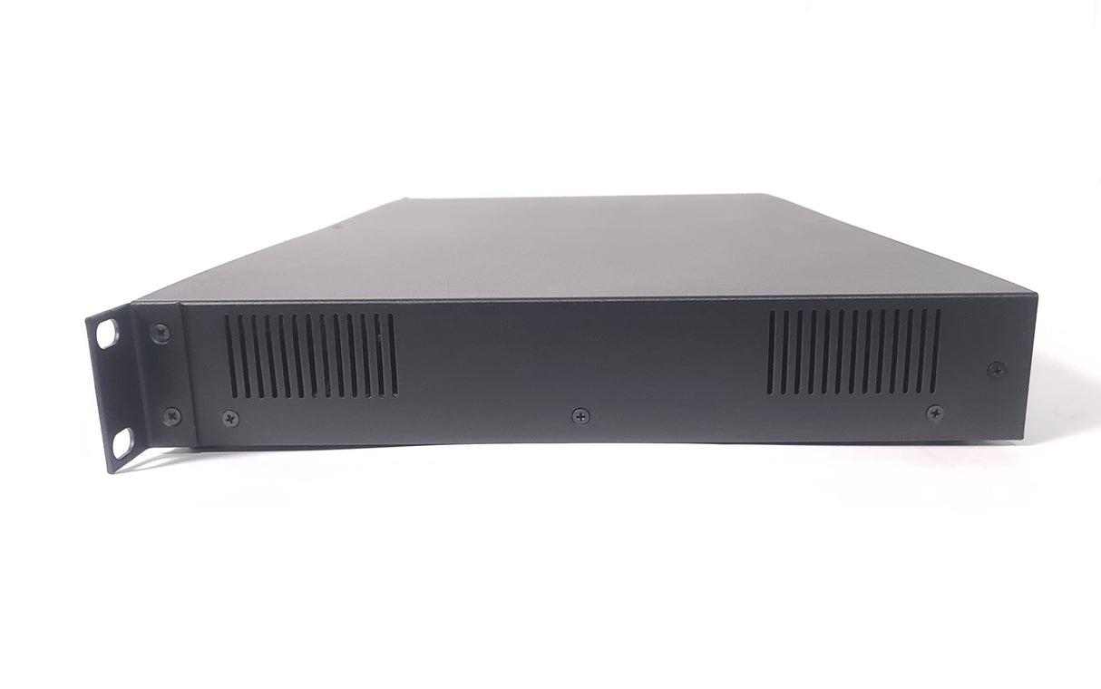 Smart-AVI QuadKVM Quadruple View KVM Switch in Original Box