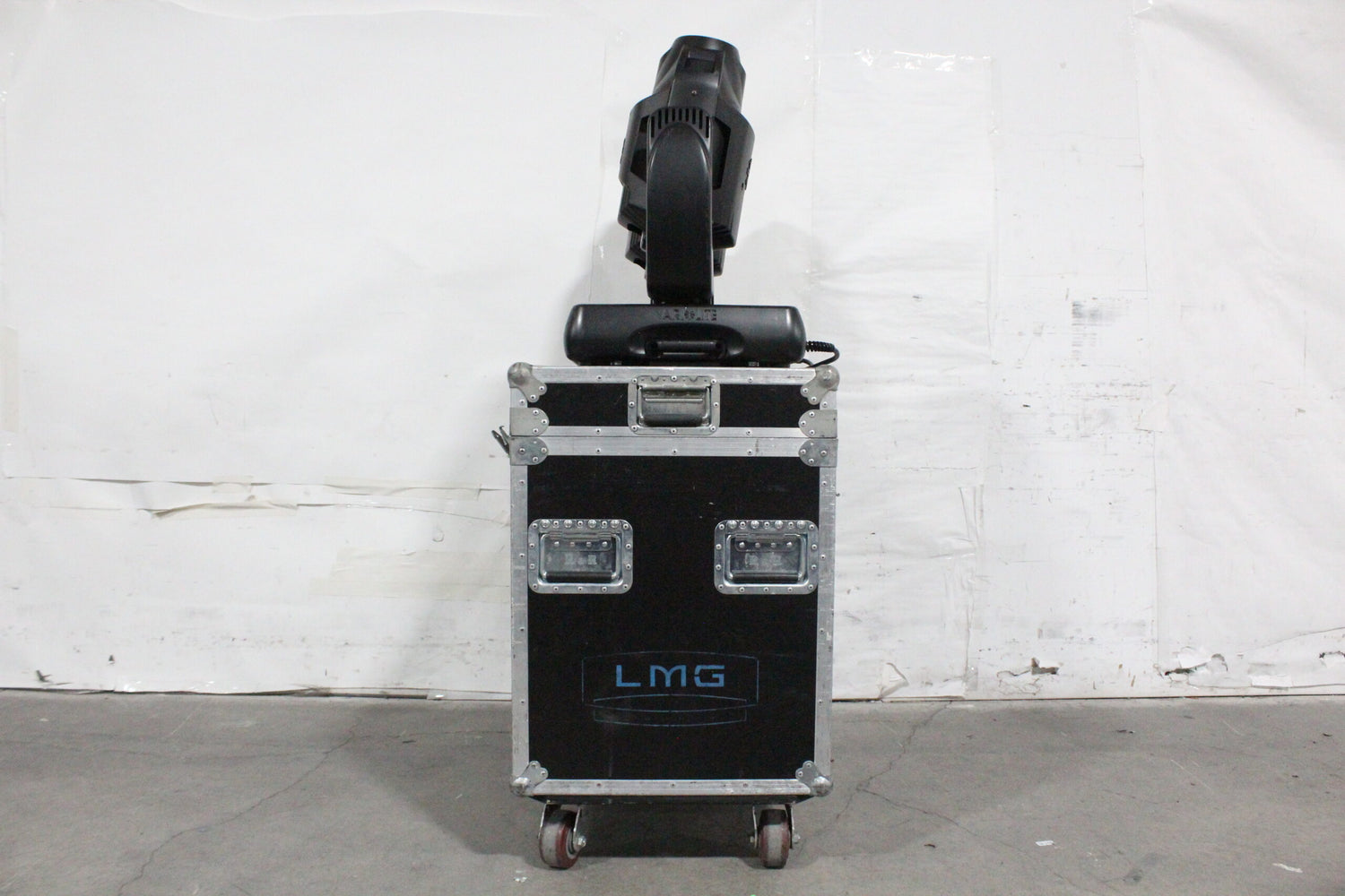 Vari-Lite VL2500 100-240VAC 12A 50/60Hz Spot Moving Light w/ True1 Connector