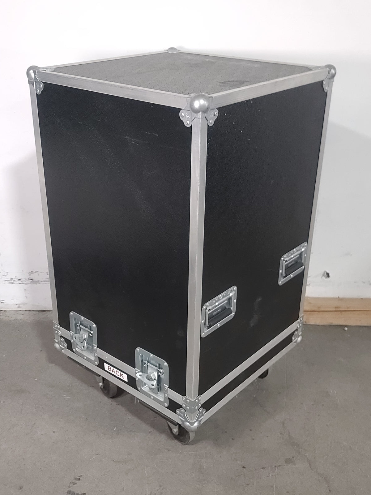 Virtu Sinfonia Color Stream Touchtunes Photo Booth Jukebox Printer in Wheeled Road Case
