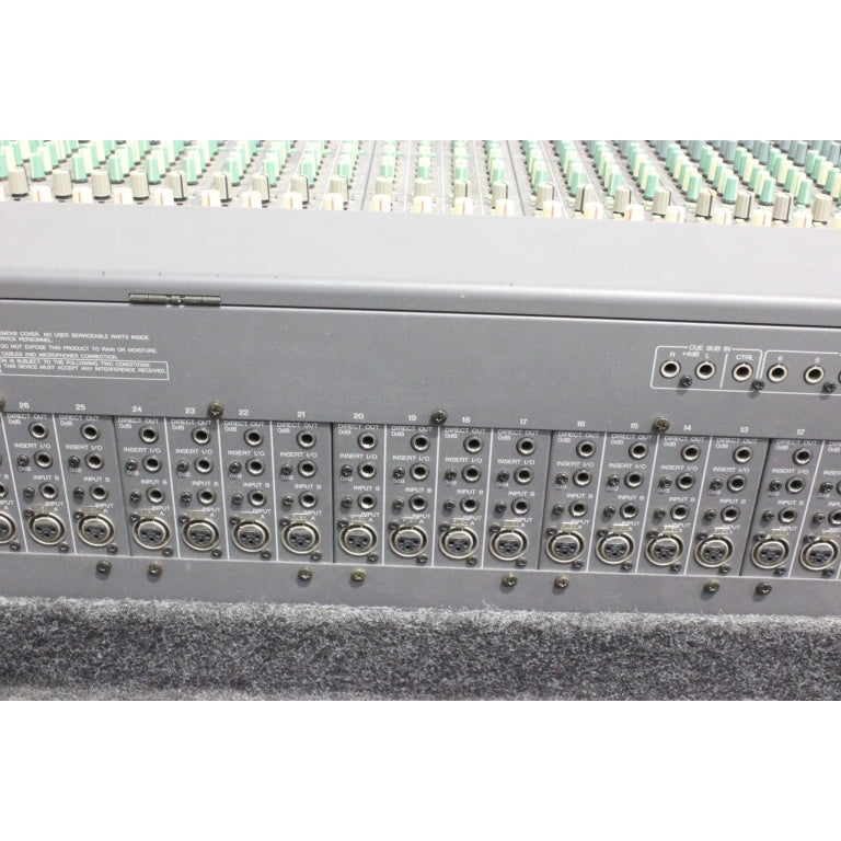 Yamaha M2000-32 Mixer 32 Channel Analog Mixing Console