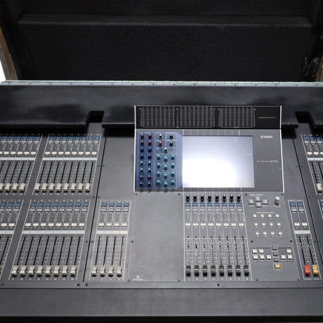 Yamaha M7CL-48 Digital Audio Mixing Console