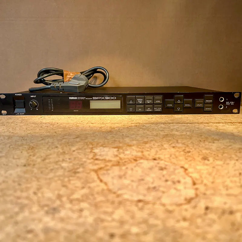 Yamaha SPX-900 Professional Multi-Effect Processor