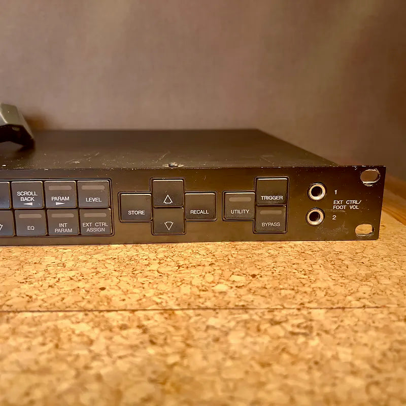 Yamaha SPX-900 Professional Multi-Effect Processor