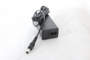 Yealink HD Video Conference System Kit w/ (1) UVC50 USB PTZ Camera, (1) CPW90 CP Wireless Expansion Mic, (2) VCM34 Monophone Arrays, (2) MSpeaker II Video Conferencing Soundbar