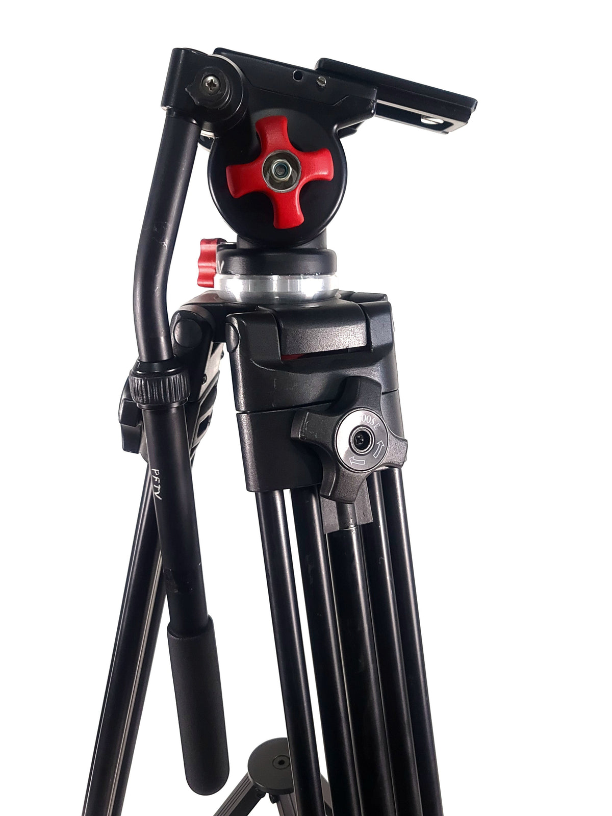 AVGear.com Dracast fluid head video tripod with black aluminum legs and red adjustment knobs on a white background