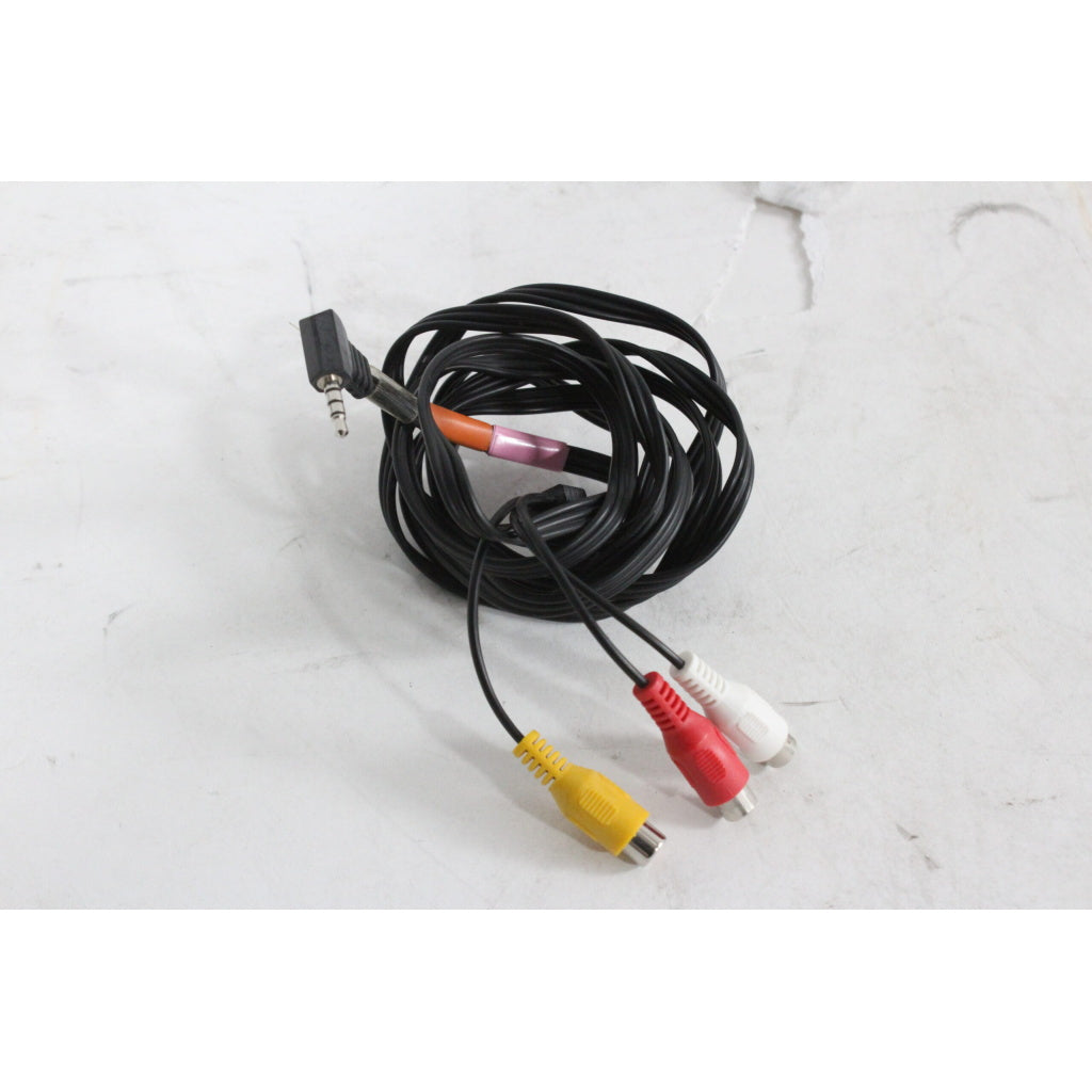 ikan V5600 TFT LCD Monitor in Hard Carry Case