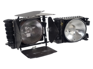 Lowel Omni & Tota Lighting Kit w/ Accessories in Hard Case