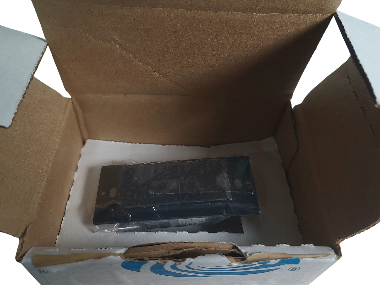 Crestron C2N-IRGW-1G Wall Mount IR Gateway in Original Box