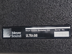 Meyer Sound ULTRA-X40 Wide Coverage Loudspeaker w/ MUB X-40 U-Bracket