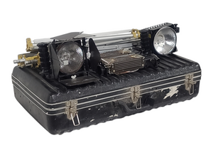 Lowel Omni & Tota Lighting Kit w/ Accessories in Hard Case