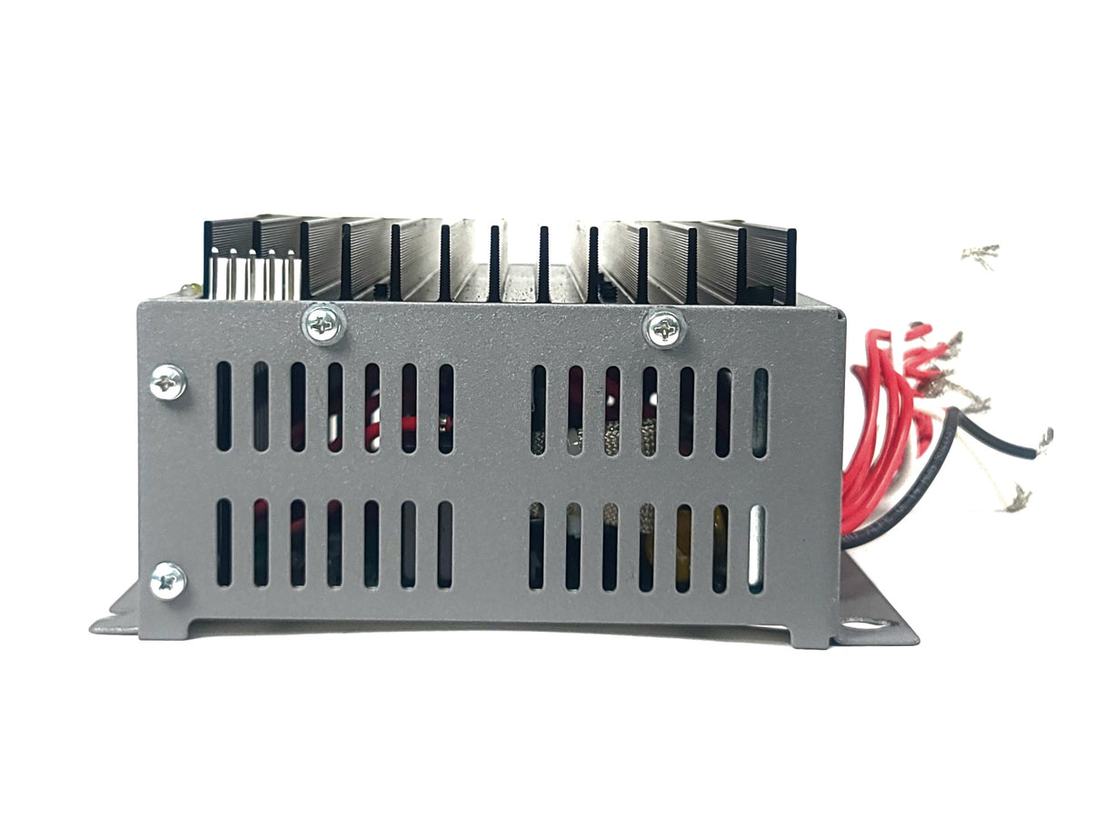 Crestron CLX-2DIMU8 8-Channel Universal Dimmer Module, 2 Feeds, 120V in Original Box