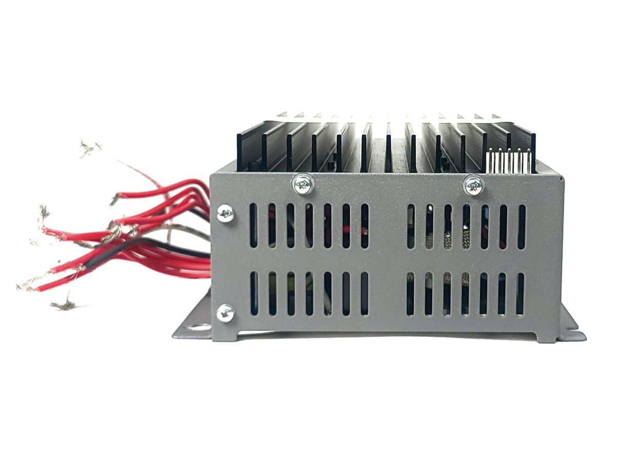 Crestron CLX-2DIMU8 8-Channel Universal Dimmer Module, 2 Feeds, 120V in Original Box