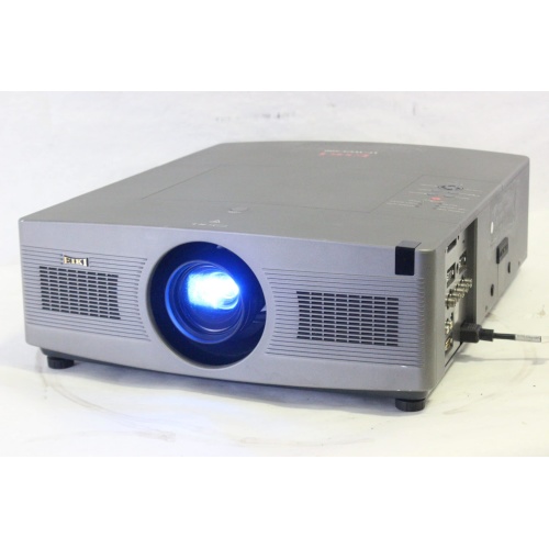 eiki-lc-wgc500-5k-lumens-projector-with-road-case main