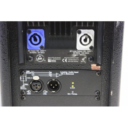 meyer-sound-upj-1p-compact-vario™-loudspeaker-in-road-case back2
