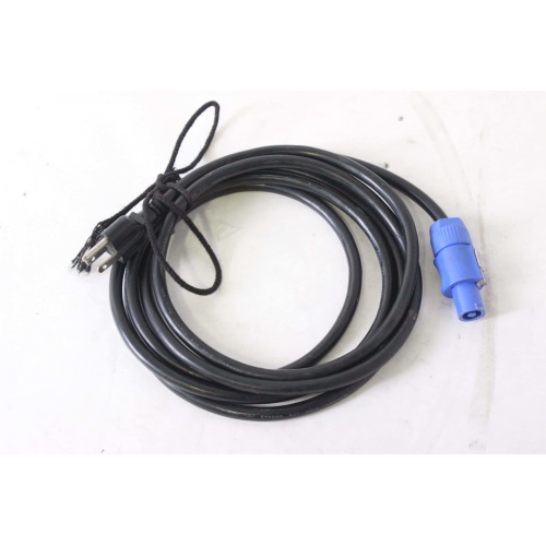 meyer-sound-upj-1p-compact-vario™-loudspeaker-in-road-case cable