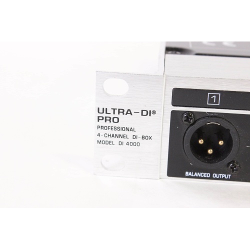 Behringer DI 4000 Ultra-DI Professional 4-Channel Active DI-Box label