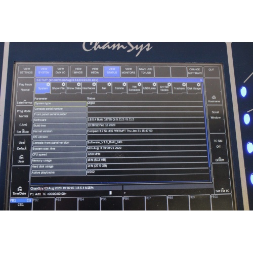 chamsys-magicq-mq60-compact-lighting-console-in-chamsys-flight-case screen1