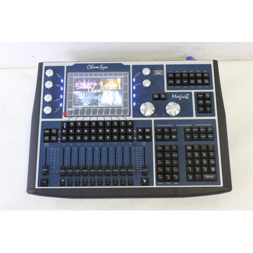 chamsys-magicq-mq60-compact-lighting-console-in-chamsys-flight-case front