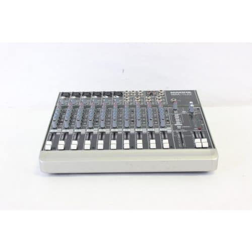 mackie-1402-vlz3-mixer-with-soft-case main
