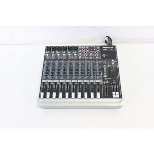 mackie-1402-vlz3-mixer-with-soft-case top2