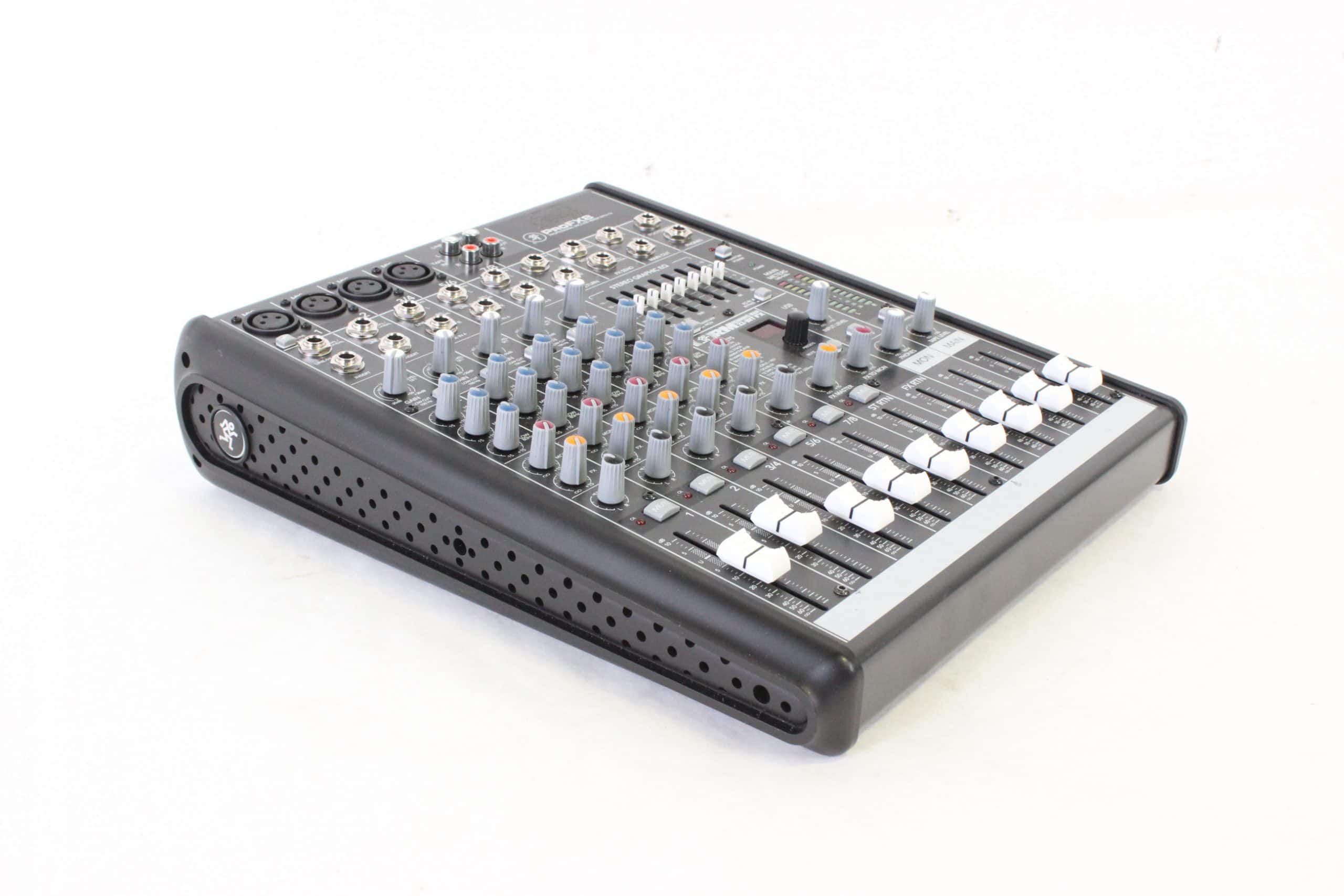 Mackie ProFX8 Professional Compact Mixer w/ Hard Case