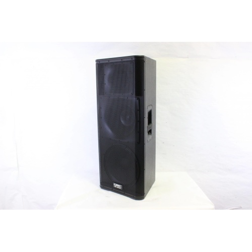 qsc-kw153-1000w-15-inch-3-way-powered-speaker-with-soft-cover main