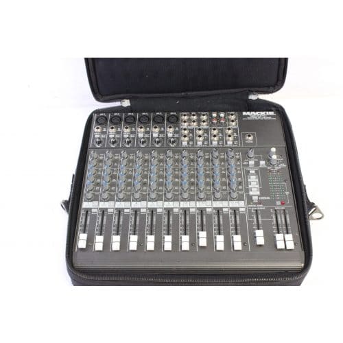 Mackie 1402-VLZ PRO Mixer with Soft Case top1