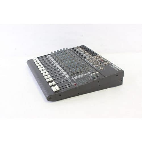 Mackie 1402-VLZ PRO Mixer with Soft Case side1