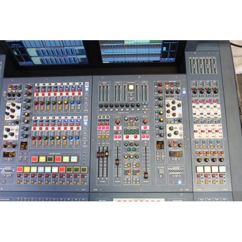 Midas PRO9 Live Audio Board - Generation 2 w/ Wheeled Hard Case Overview