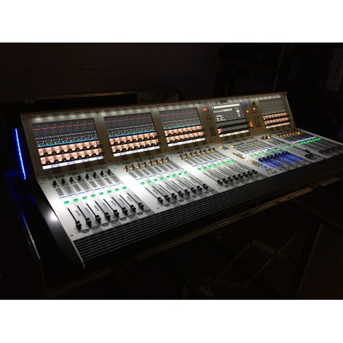 Vi600 Digital Mixing Console (upgraded) Front