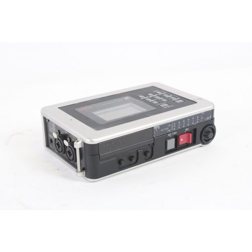 fostex-fr2le-hd-2-channel-compact-flash-field-memory-recorder-no-ps side1