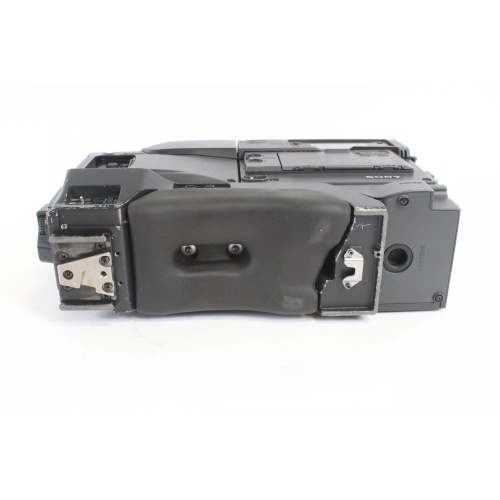 sony-dsr-1-digital-videocassette-broadcast-camera-recorder BOTTOM
