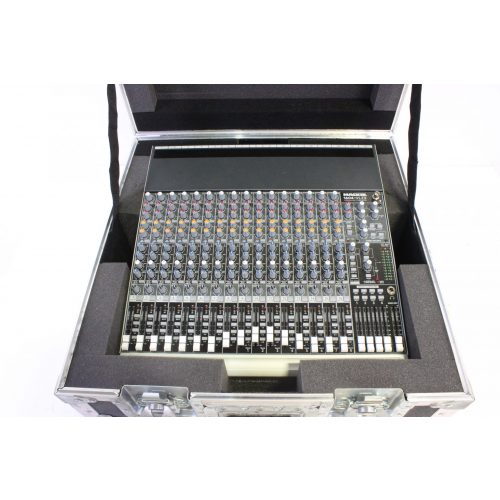 mackie-1604vlz-16-channel-mixer-in-hard-case in the case