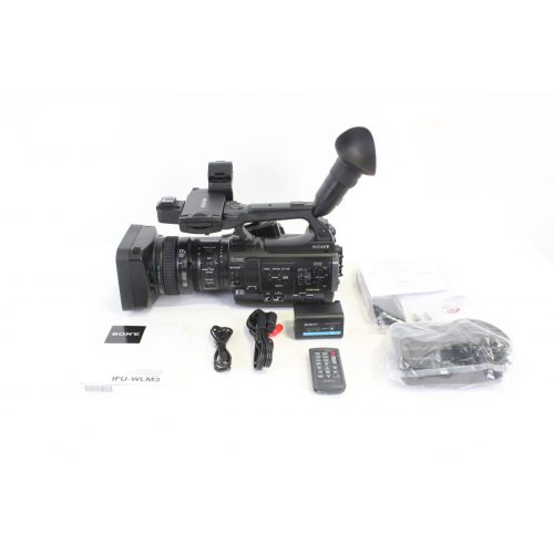 sony-pxw-x200-xdcam-solid-state-memory-handheld-camcorder-w-17x-optical-zoom-lens-psu-accessories-included-515-hrs-original-box-copy MAIN