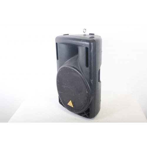 behringer-eurolive-b215d-active-550-watt-2-way-pa-speaker ANGLE
