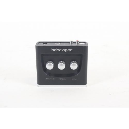 behringer-u-phoria-um2-audiophile-2x2-usb-audio-interface-with-xenyx-mic-preamplifier TOP