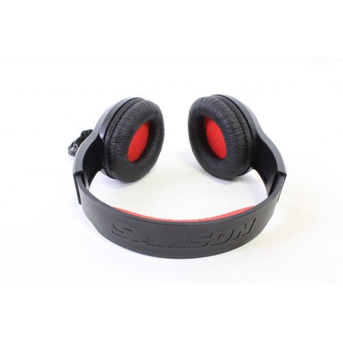 samson-sr360-over-ear-dynamic-stereo-headphones top1