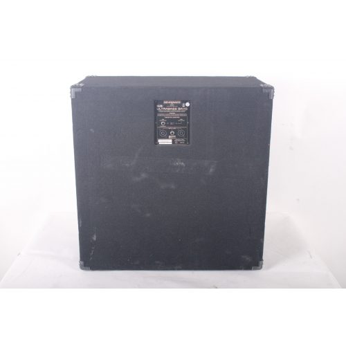 behringer-ultrabass-ba115-600-watt-1x15-bass-cabinet BACK