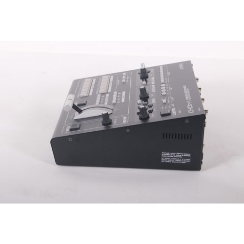 roland-v-40hd-multi-format-switcher-b-stock-original-box SIDE2